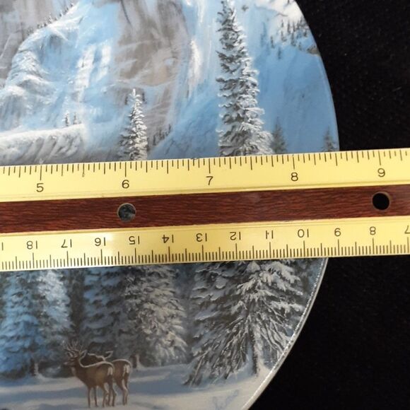 BLUE SNOW AT HALF DOME BRADFORD EXCHANGE COLLECTOR PLATE: BY JEAN SIAS - Picture 6 of 6